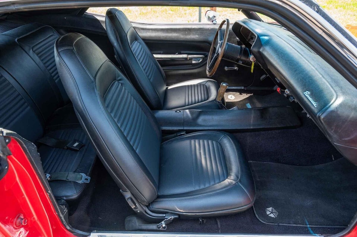 1970 Plymouth Cuda V-Code 440 Six-Pack – 4-Speed, Galen Govier Docume - photo 12
