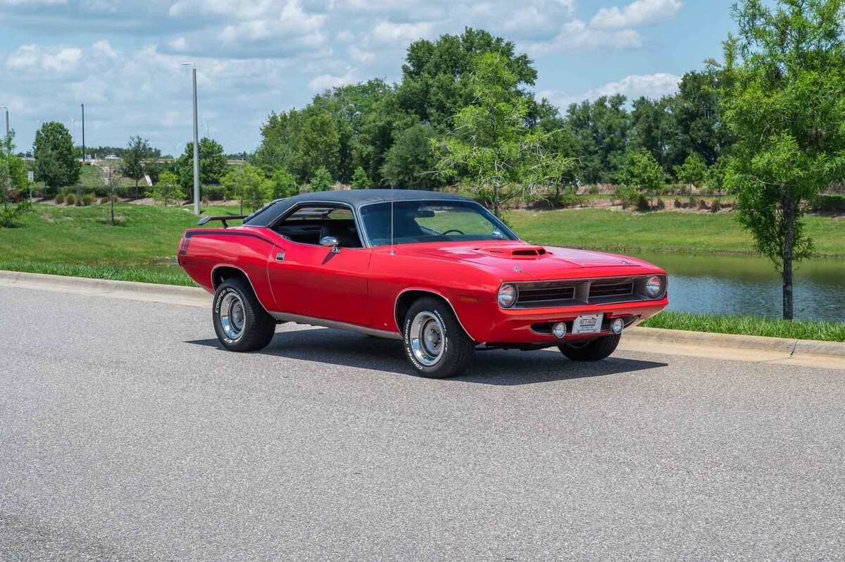 1970 Plymouth Cuda V-Code 440 Six-Pack – 4-Speed, Galen Govier Docume - photo 9