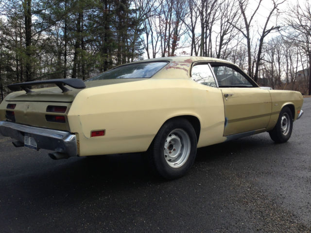 1970 Plymouth Duster v8 2 Door - photo 12