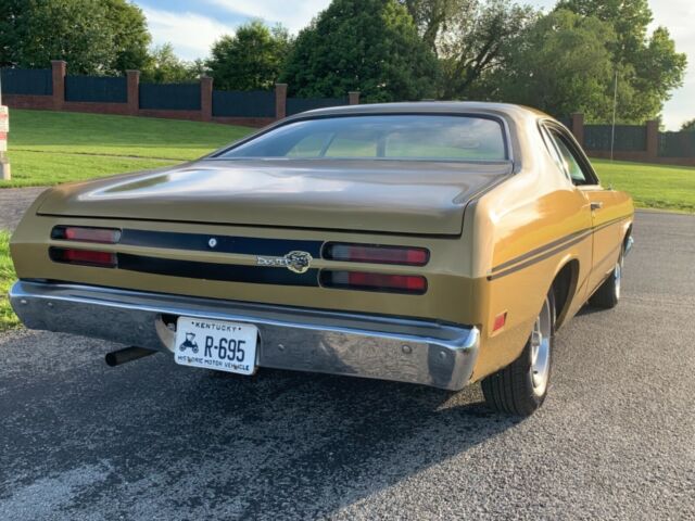 1970 Plymouth Duster - photo 8