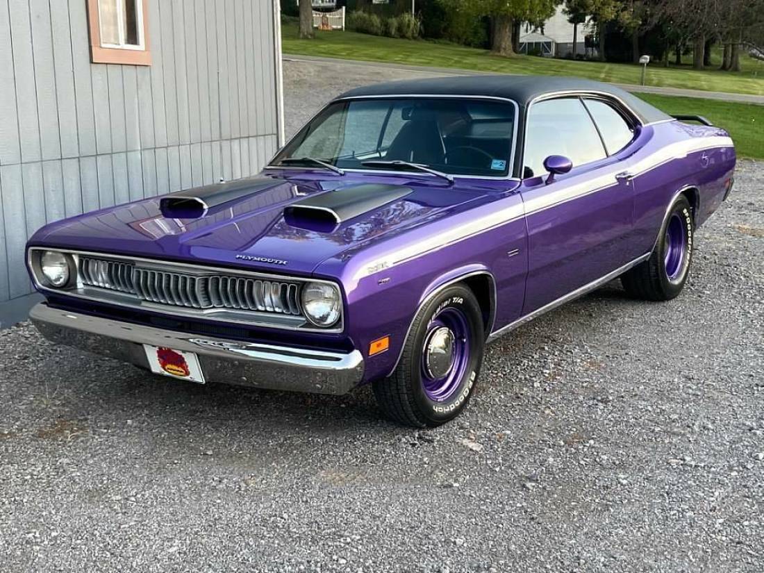 1970 Plymouth Duster factory FC7 Plum Crazy, restored, 59k miles, show car!!! 1970 Plymouth Duster