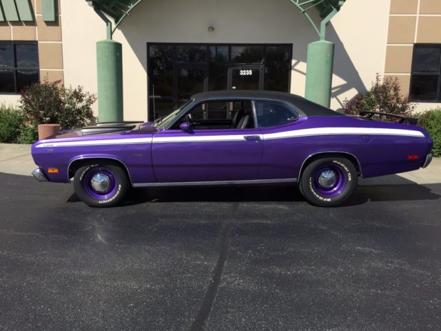 1970 Plymouth Duster Factory IN-Violet Plum Crazy Purple - photo 11
