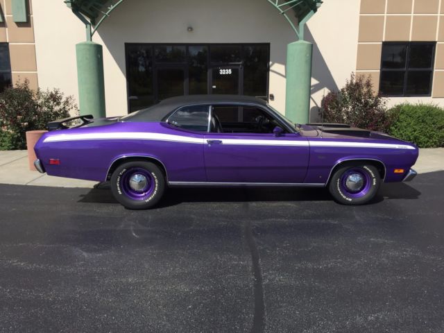 1970 Plymouth Duster Factory IN-Violet Plum Crazy Purple - photo 3