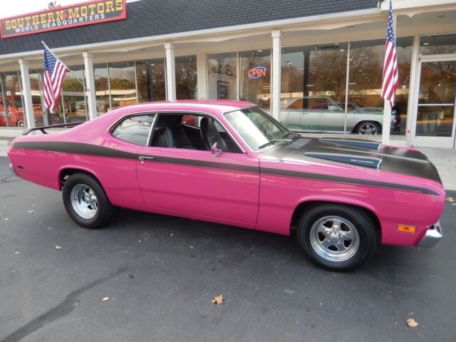 1970 Plymouth Duster Panther pink 340 auto disc brakes buckets Mopar Muscle 1970 Plymouth Duster Buckets