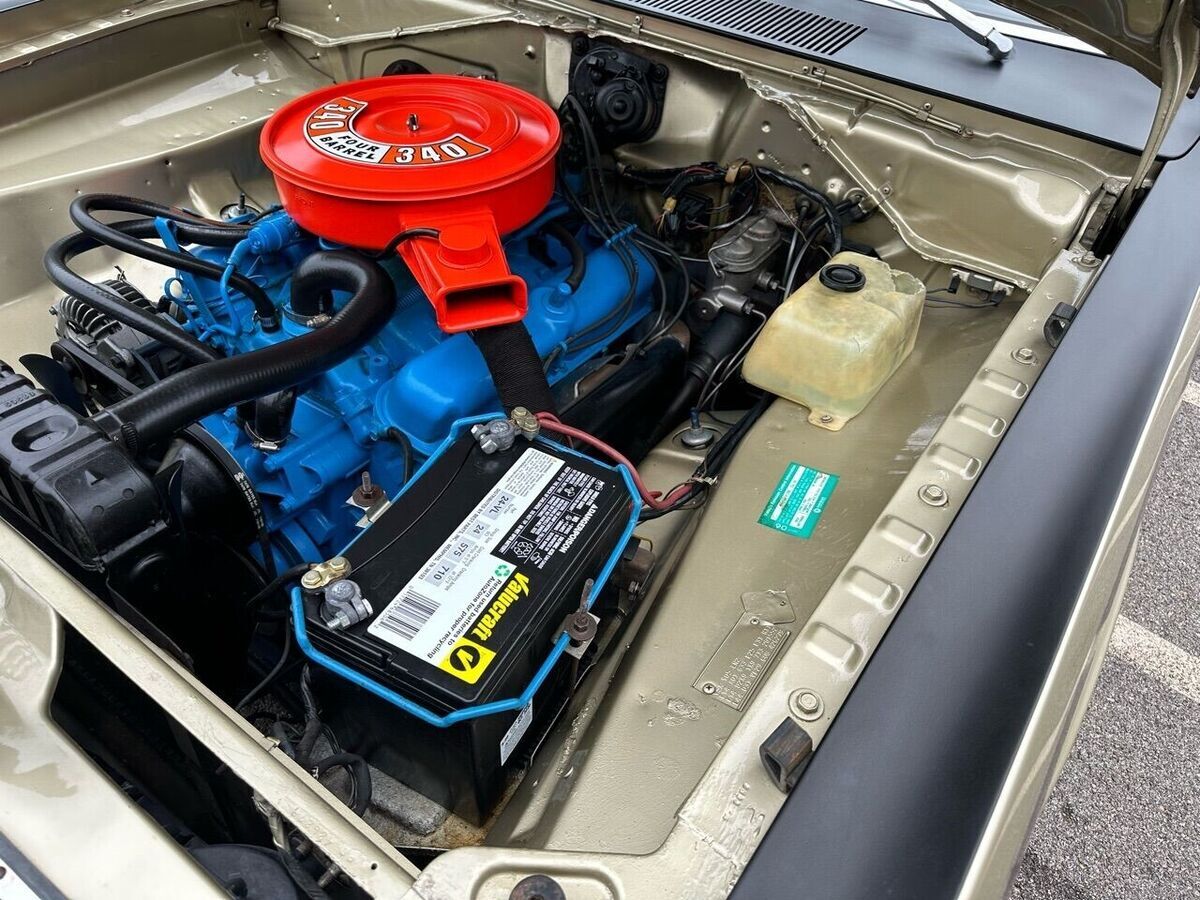 1970 Plymouth Duster Valiant 340 CI V-8, Automatic - photo 11
