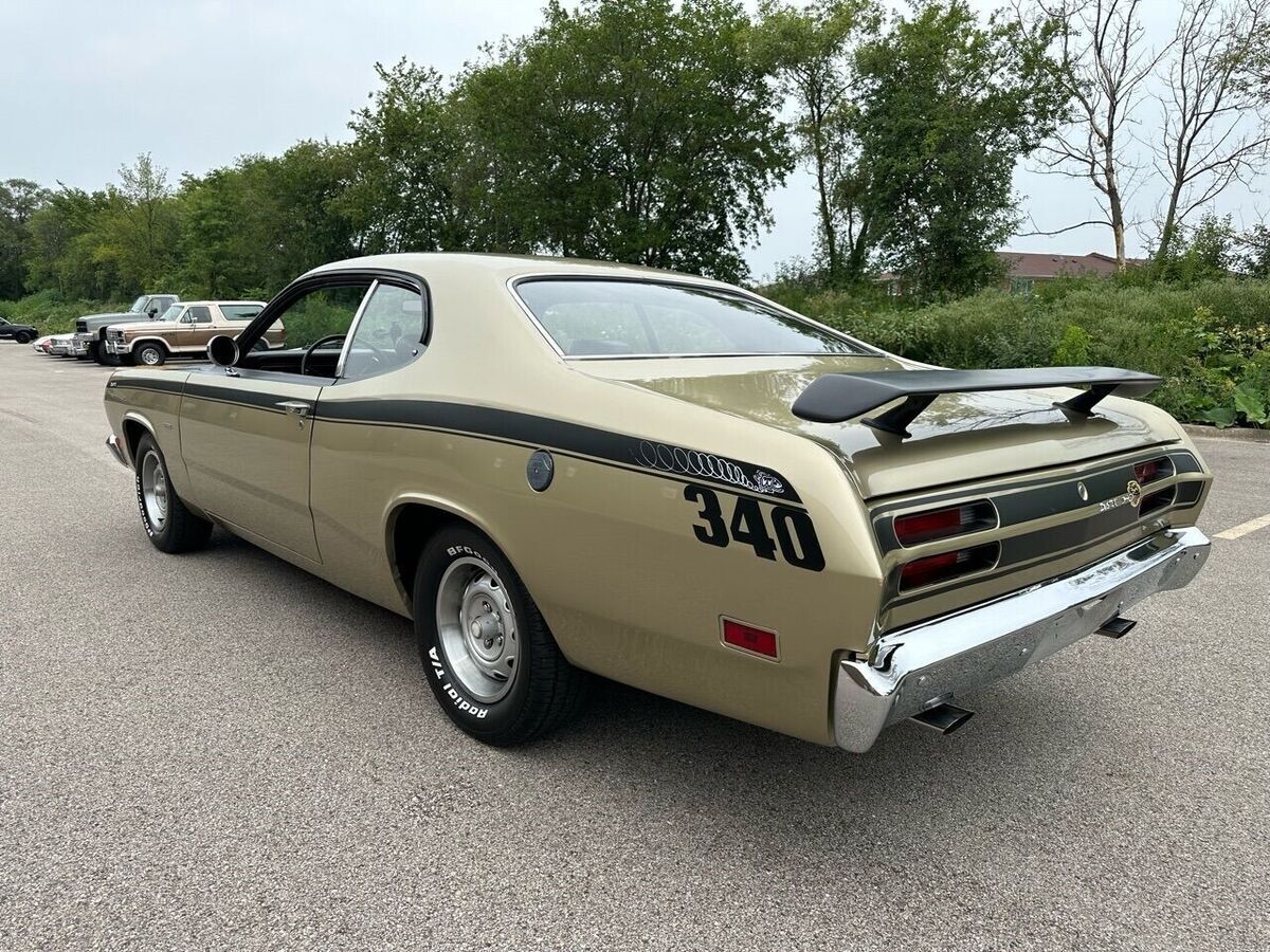 1970 Plymouth Duster Valiant 340 CI V-8, Automatic - photo 4