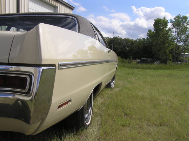 1970 Plymouth Fury Gran Coupe - photo 2