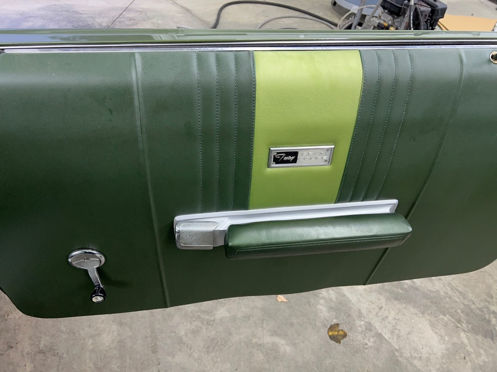 1970 Plymouth Fury Gran Coupe - photo 12