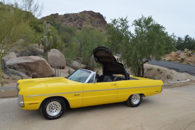 1970 Plymouth Fury Fury III Convertible - photo 4