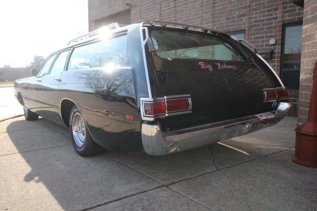 1970 Plymouth Fury Sport Suburban - photo 4