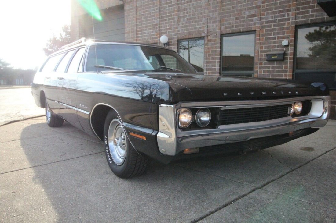 1970 Plymouth Fury Sport Suburban - photo 8