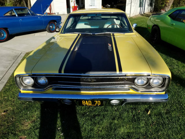 1970 Plymouth GTX 440 7.2L plus 6 pack 1970 Plymouth GTX Base