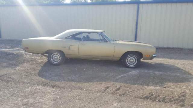 1970 Plymouth GTX v code 440 6 PACK 4 SPEED DANA NUMBER MATCHING 1970 Plymouth GTX Buckets