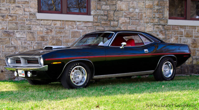 1970 Plymouth Hemi Cuda Barracuda Mopar Dodge Challenger Road Runner GTX 1970 Plymouth Barracuda Cuda