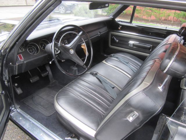 1970 Plymouth Road Runner 2 Door Hardtop 4speed pistol grip - photo 10