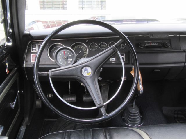 1970 Plymouth Road Runner 2 Door Hardtop 4speed pistol grip - photo 11