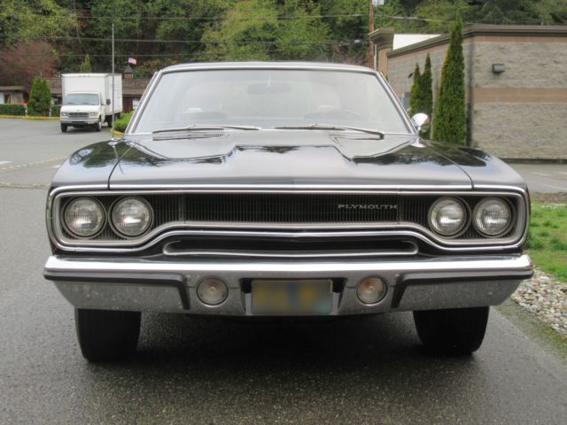 1970 Plymouth Road Runner 2 Door Hardtop 4speed pistol grip - photo 3