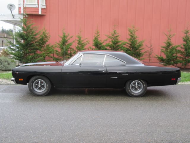 1970 Plymouth Road Runner 2 Door Hardtop 4speed pistol grip - photo 5