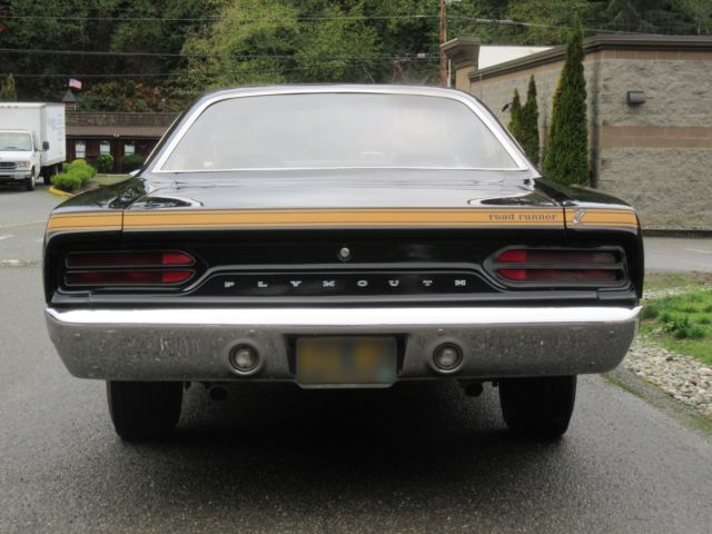 1970 Plymouth Road Runner 2 Door Hardtop 4speed pistol grip - photo 7