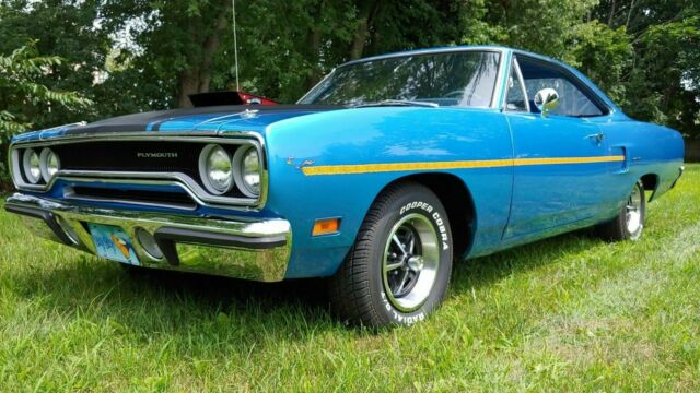 1970 Plymouth Road Runner 383 Hardtop B5 Blue Air Grabber hood...Real Nice!!! 1970 Plymouth Road Runner Hardtop