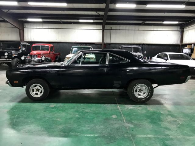 1970 Plymouth Road Runner 440 6 Pack Air Grabber TX9 - photo 2