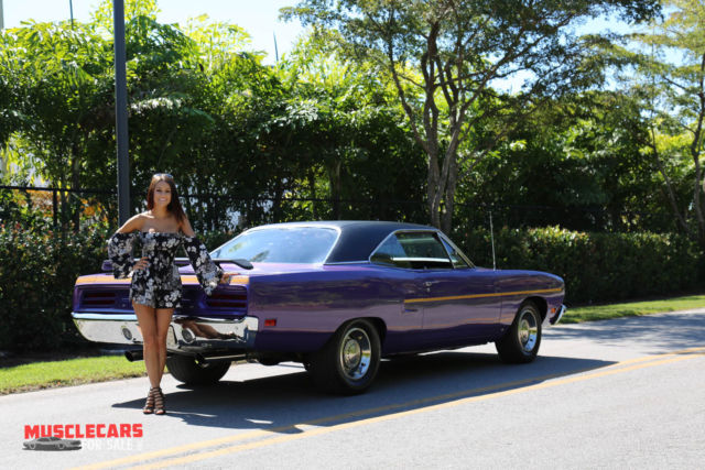 1970 Plymouth Road Runner Road Runner # matching Car - photo 5