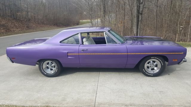 1970 Plymouth Roadrunner 4-Speed SINISTER!!!! NO RESERVE! 1970 Plymouth Road Runner 2 Door