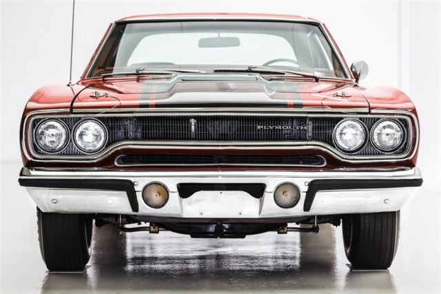 1970 Plymouth Road Runner 426 Hemi, 4 Speed Air Grabber Hood - photo 3
