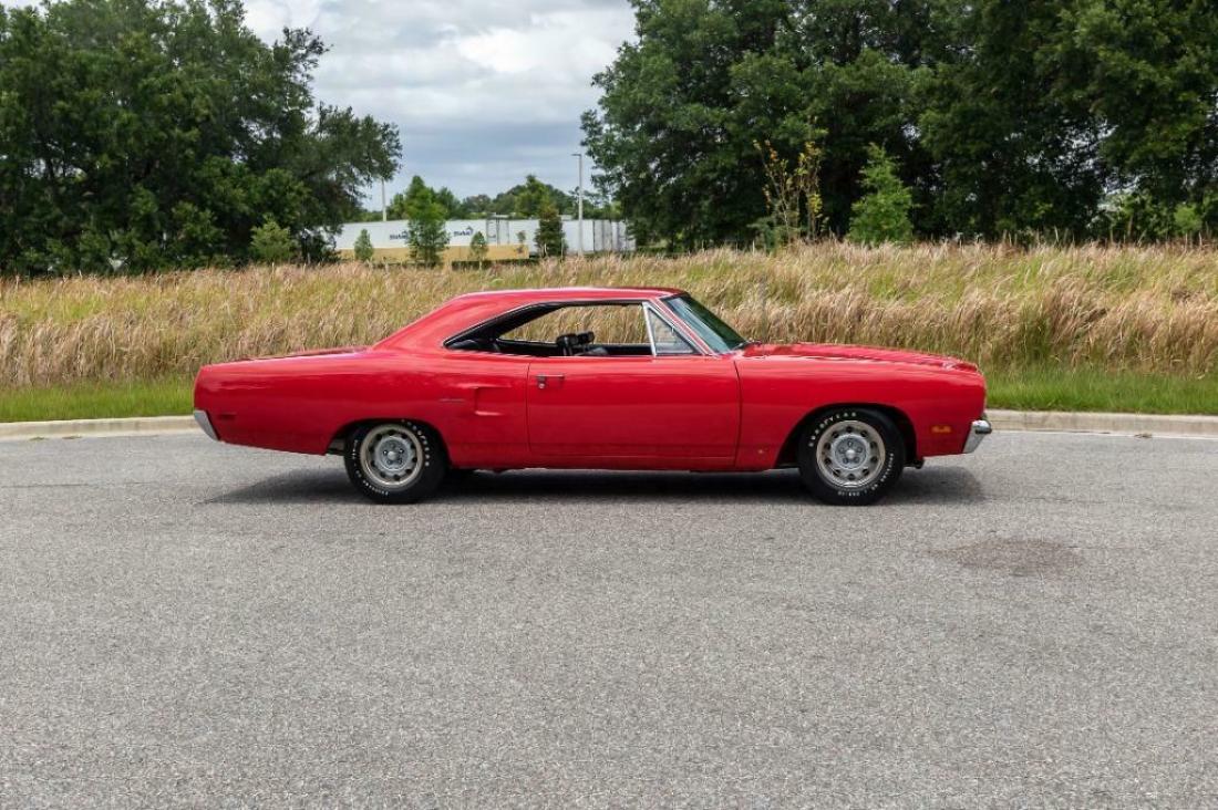 1970 Plymouth Road Runner 440 6 Pack 4 Speed - photo 6