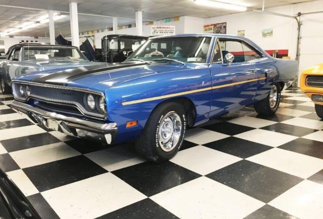 1970 Plymouth Roadrunner 4spd 1970 Plymouth Road Runner 4 SPEED SIX PACK