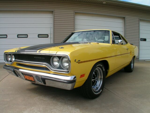 1970 PLYMOUTH ROADRUNNER 528 HEMI 4 - SPEED 1970 Plymouth Road Runner