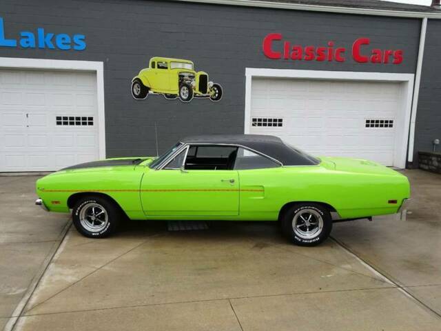 1970 Plymouth Road Runner Roadrunner Hardtop - photo 11