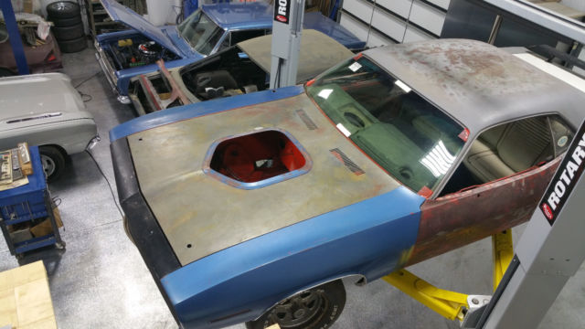 1970 Plymouth Sixpack Shaker 4speed Cuda 440+6 V-code N96 Barracuda Hemi Orange! 1970 Plymouth Barracuda