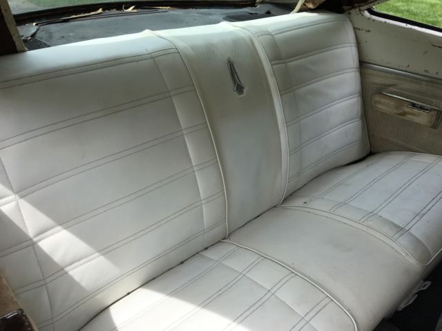 1970 Plymouth Superbee Matching number4-spd with white interior - photo 11