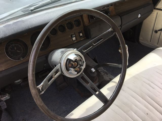 1970 Plymouth Superbee Matching number4-spd with white interior - photo 12