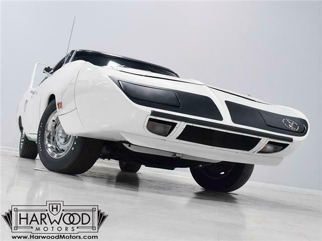 1970 Plymouth Superbird 500 Miles Alpine White Hardtop 440 cubic inch V8 Automa 1970 Plymouth Superbird