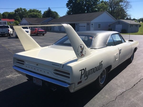 1970 Plymouth Road Runner Superbird - photo 3