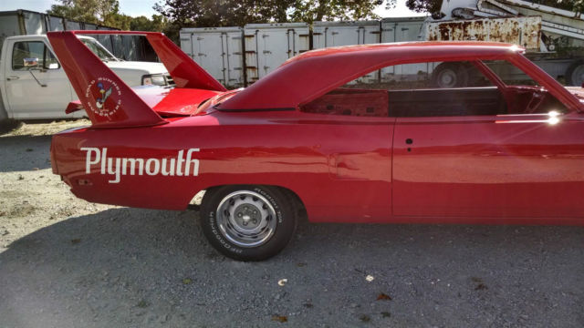 1970 Plymouth Road Runner Superbird - photo 6