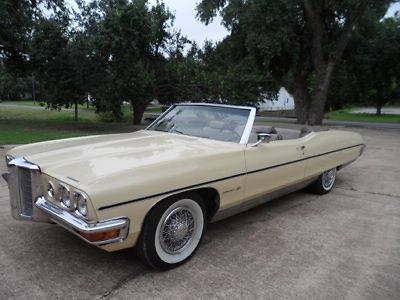 1970 Pontiac Bonneville Tan