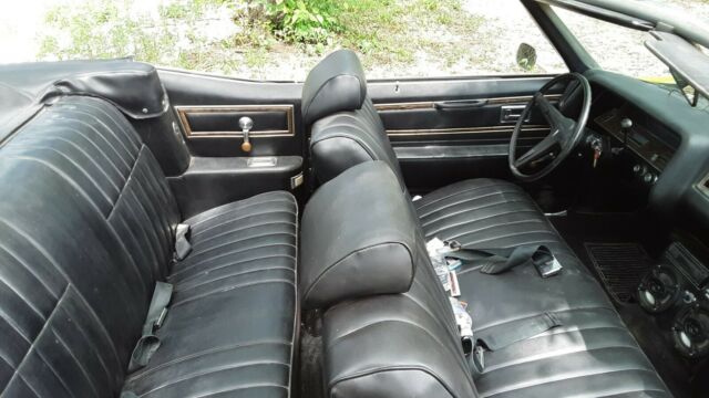 1970 Pontiac Bonneville standard - photo 10