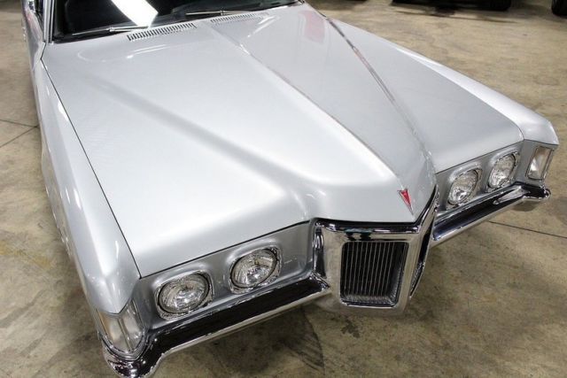 1970 Pontiac Grand Prix -- - photo 9