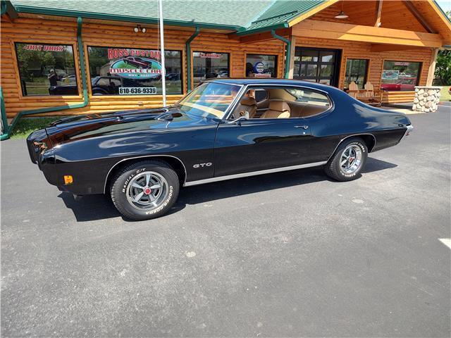 1970 Pontiac GTO 2 door - photo 8