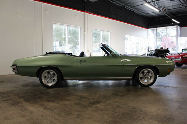 1970 Pontiac GTO No trim field - photo 7