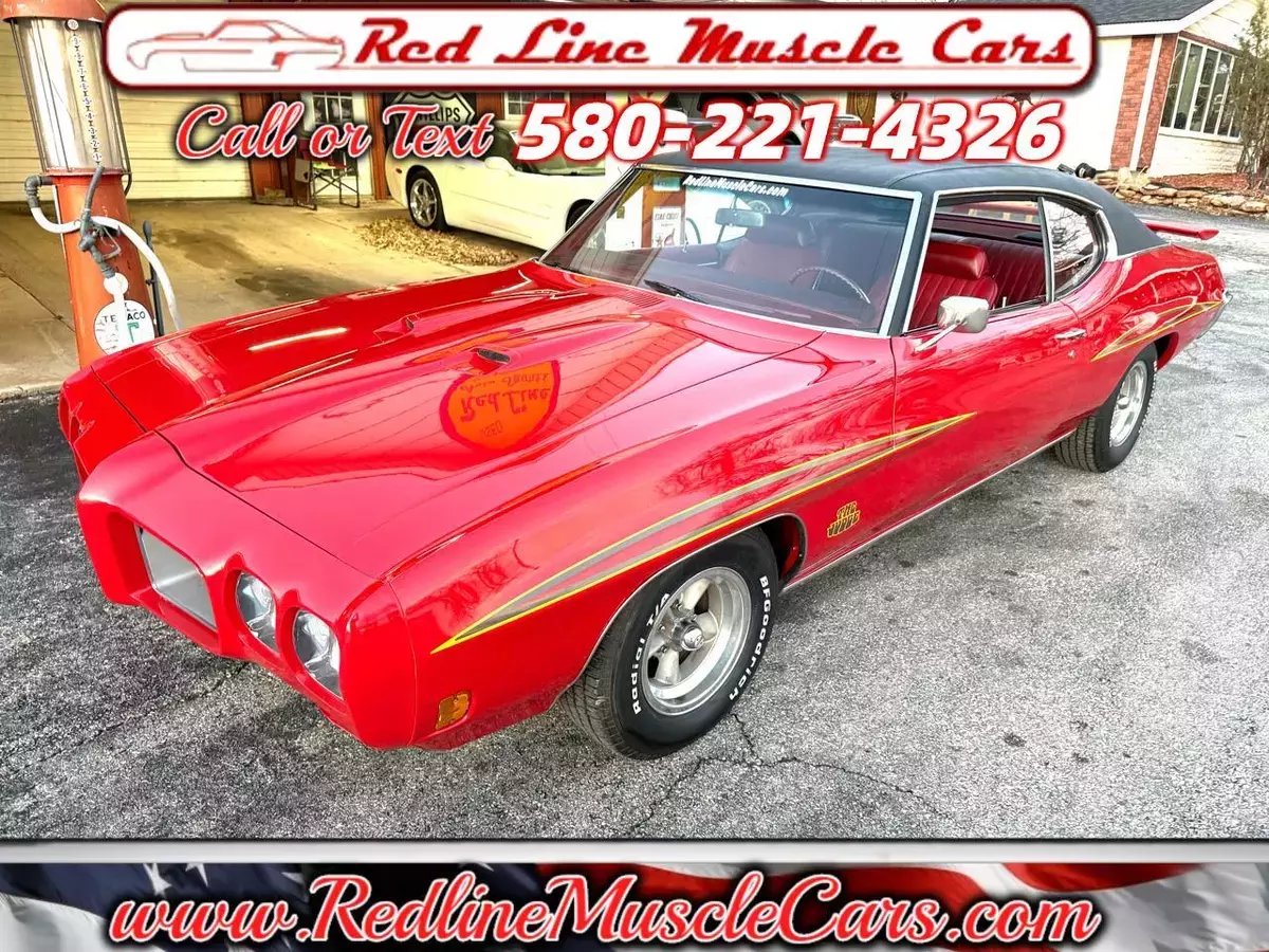 1970 Pontiac GTO 400/335hp Judge stripes and spoiler 1970 Pontiac GTO 400/335hp Judge stripes and spoiler