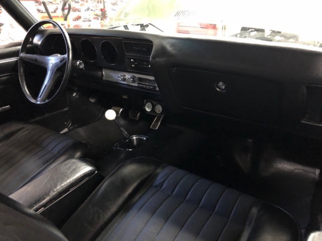 1970 Pontiac GTO 2 door coupe - photo 13