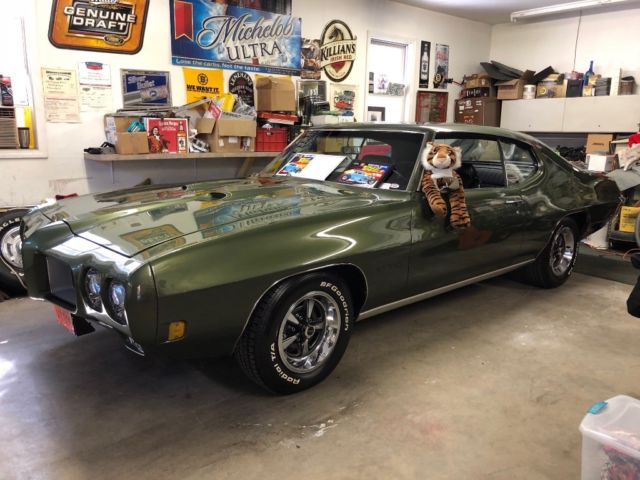 1970 Pontiac GTO 2 door coupe - photo 5