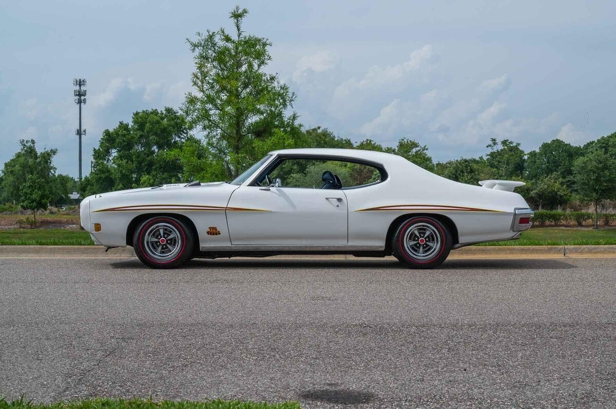 1970 Pontiac GTO Real 242 GTO, 4-Speed - photo 2