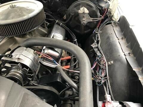 1970 Pontiac Le Mans - RAM AIR HOOD - 400 CI V8 ENGINE - JUDGE STRIPES - photo 11
