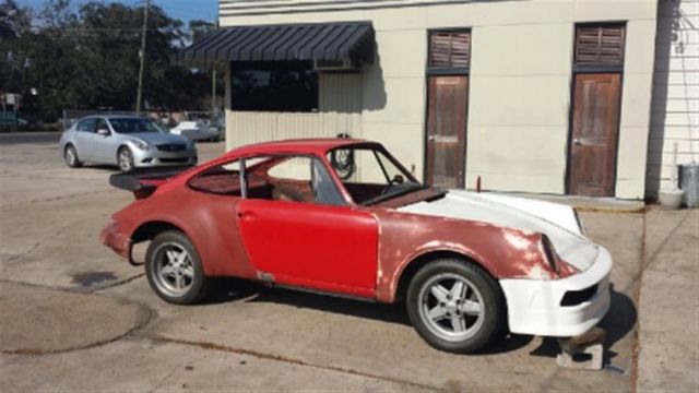 1970 porsche 911 T Project New Floor Pans, Many Parts LOW Reserve! 1970 Porsche 911 T Non-Sunroof