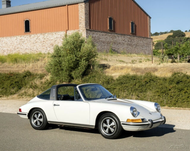 1970 Porsche 911 911E Targa - photo 7